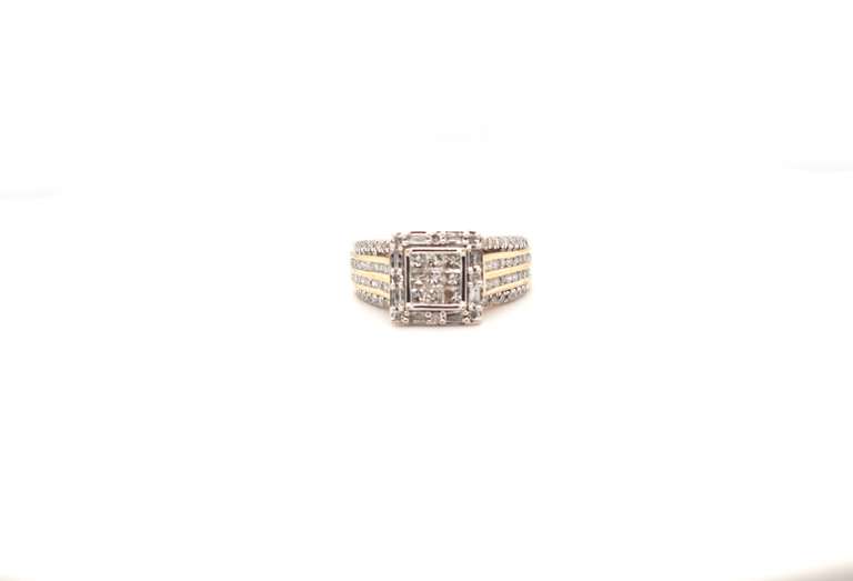 Gold diamond ring