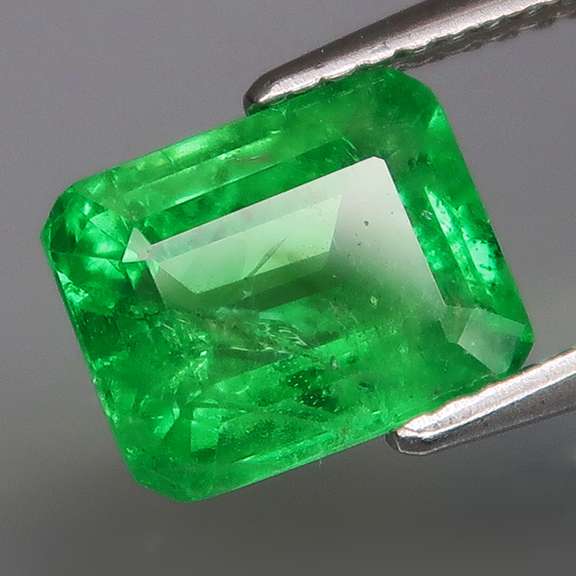 Top kelly green! 2.78ct emerald cut Tsavorite Garnet