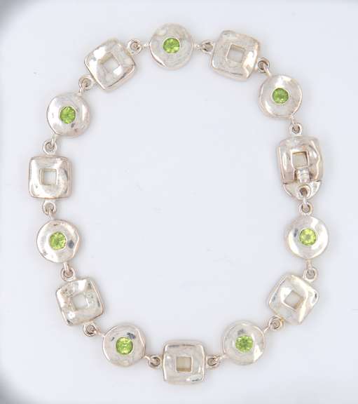 Strerling Silver Round and Square Link Bracelet