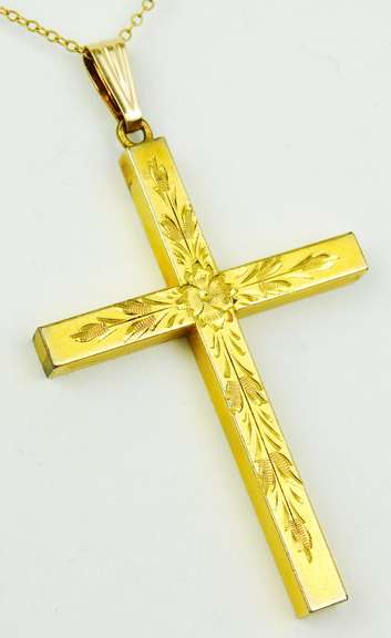 Beautiful Vintage Large Engraved Gold Filled Cross & Chain