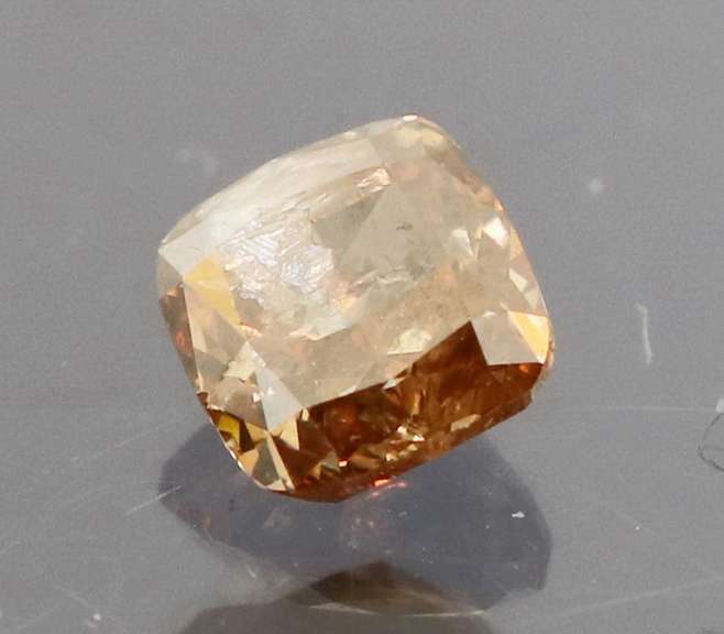 Glittering .39ct untreated calico Diamond