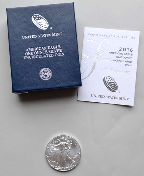 2016 W Uncirculated Silver Eagle With Box & Paper
