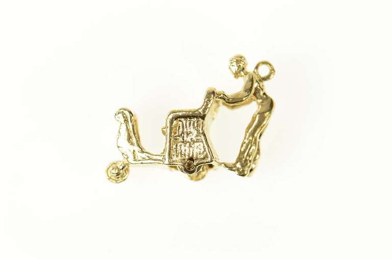 14K Yellow Gold Sleigh Hitchhike Santa Holiday Christmas Charm/Pendant