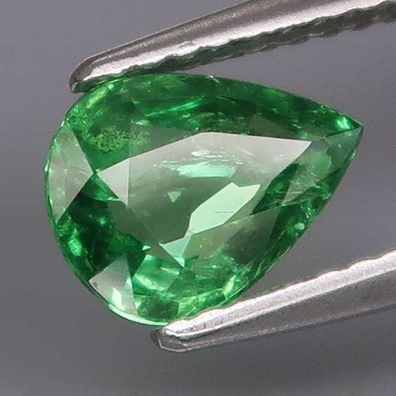 Clover green 1.06ct untreated Tanzanian Tsavorite Garnet