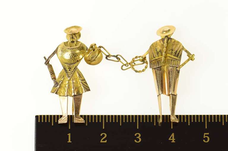 14K Yellow Gold Ornate Mexican Poncho Handmade Dress Pin/Brooch