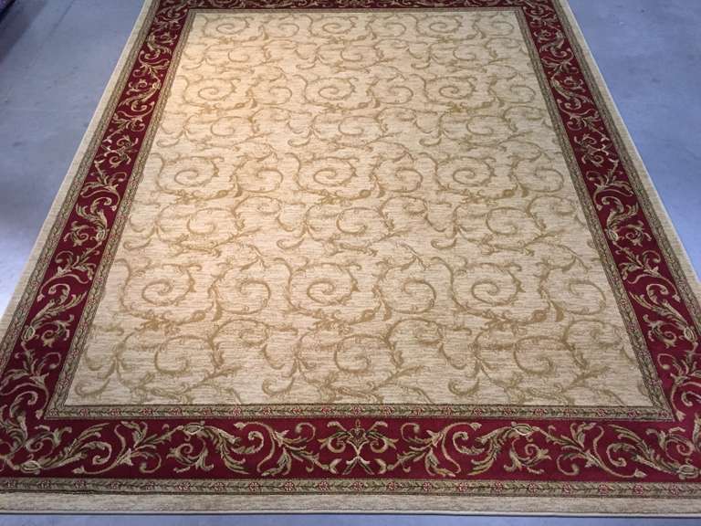 French Scroll Design Rug 8x10