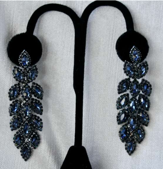 Set of Corn Flower Blue Color Fashion Design Earrings