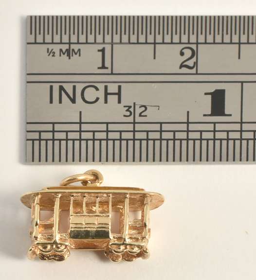 Sweet Cable Car/Trolley 14k Charm
