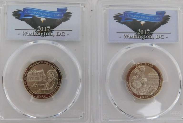 2 US Quarters 2017-S, F. Douglass & Ellis Island, SP-70