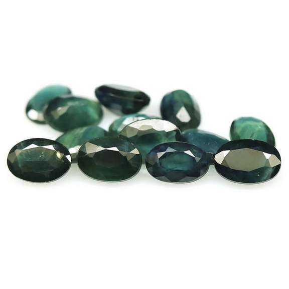 Heated only! 7.36ct oval cut Sapphire set