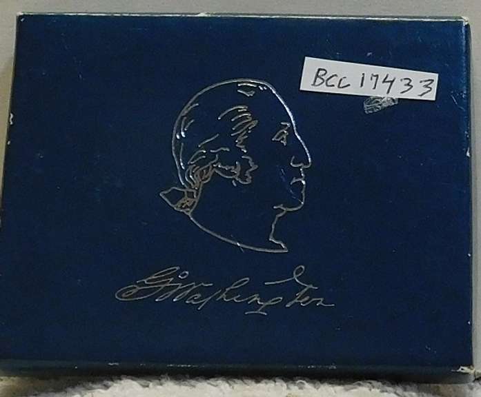 1982-D Unc Wash Hf, Mint box, GEM