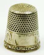 Antique Sterling Horseshoe & Clover Thimble