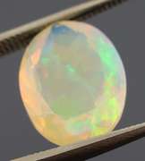 Wonderful glittering 2.96ct faceted Jelly Opal