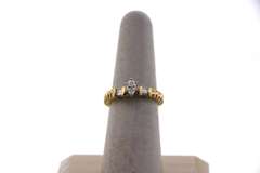 Genius Oval Diamond Side Stone Ring with 14k Gold