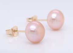 Lot of 2 Yellow Gold Pink and White Pearl Stud Earrings