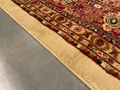 BEAUTIFUL PERSIAN DESIGN RUG 8x10