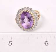 Dazzlling Amethyst and Diamond Ring in 14K Yellow Gold
