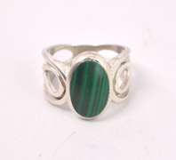 Malachite Ring in Sterling Silver