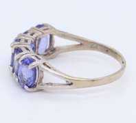 Dreamy white Gold Tanzanite Ring