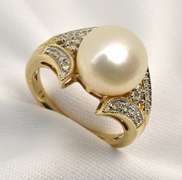 Lustrous Button Pearl and Diamond Ring
