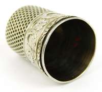 Antique Sterling Horseshoe & Clover Thimble