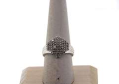 Absolutely Perfect 14k White Gold Shimmering Diamond Ring with Geometric Clusters