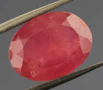 Fantastic 6.10ct oval cut bright imperial red Ruby