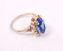 Beautiful Blue Gemstone Ring in Yellow Gold