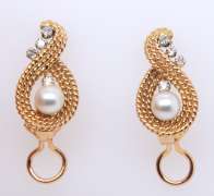 Charming 18kt Pearl and Diamond Rope Swirl Earrings