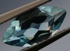 Gorgeous 2.21ct marquise cut Swiss blue Topaz