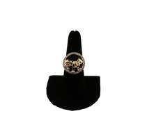 Gazing 14k Gold Panther Ring