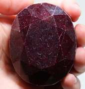 Huge! 1,008ct rich red Ruby