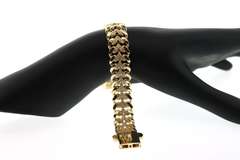 Heart-Shaped 14k Gold Curb Chain Italian Bracelet Handmade with Cubic Zirconias