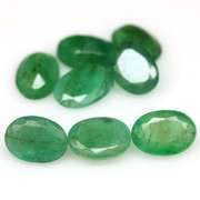 Heavy 4.42ct 8 piece oval cut Zambian Emerald set