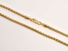 Fashionable Rounded Box Link Necklace