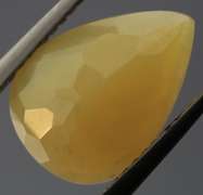 Glistening 3.94ct natural golden Fire Opal