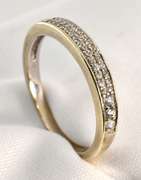 Lovely WG and Diamond Band