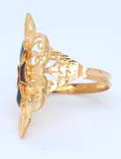 Beautiful 18kt Yellow Gold Saddle Ring w Enamel