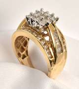 Flashy Diamond Ring