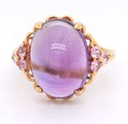 Attractive Yellow Gold 10.31ct Amethyst oval Cab Sapphire Ring