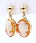 Nice Yellow Gold Carved Rose Coral Earrings