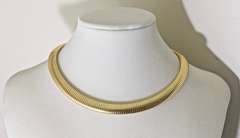 Luxurious 14K Choker Necklace