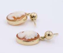 Nice Yellow Gold Carved Rose Coral Earrings
