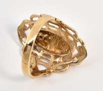 Pretty Filigree Signet Ring