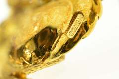 18K Yellow Gold Sapphire Eyed Ornate Owl Wisdom Symbol Pin/Brooch