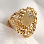 Pretty Filigree Signet Ring