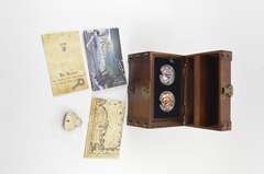 2011 Niue $2 1 Oz .999 Fine Silver - 4 Coin Set - Fancy Display & COA