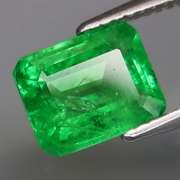 Top kelly green! 2.78ct emerald cut Tsavorite Garnet