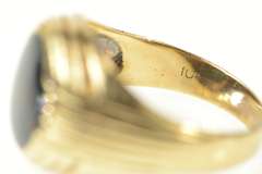 10K Yellow Gold Retro Oval Bloodstone Ornate Statement Ring