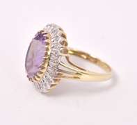 Dazzlling Amethyst and Diamond Ring in 14K Yellow Gold